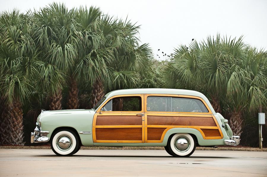  Ford Custom DeLuxe Country Squire (0BA-C79) 1950 года  (фото 19 из 36)